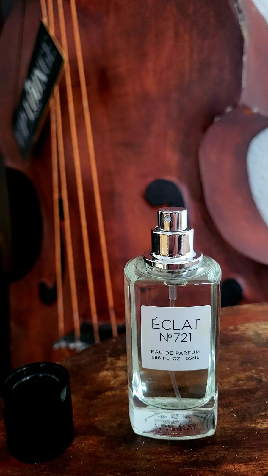 ÉCLAT Woody Cinnamon – spicy men's perfume