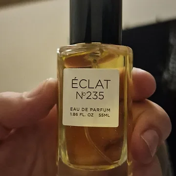 ÉCLAT Fresh Tangerine – citrusy unisex Eau de Parfum