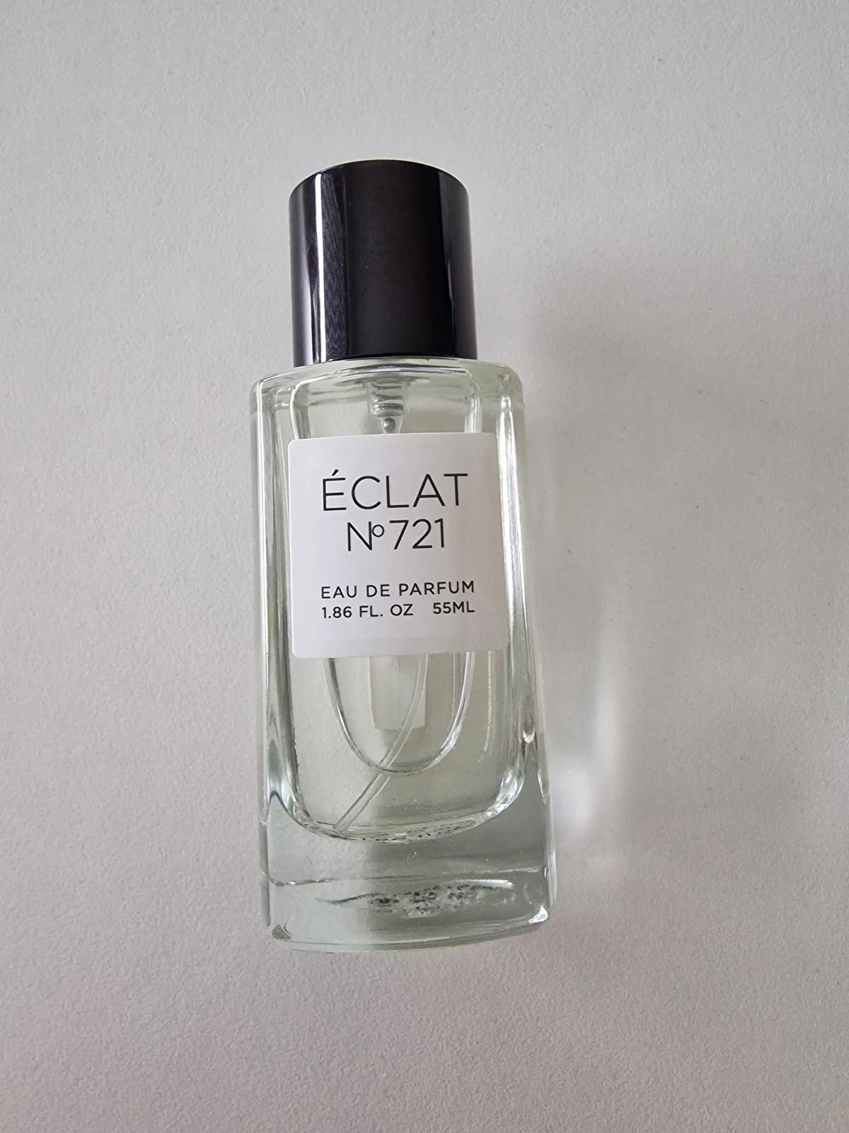 ÉCLAT Woody Cinnamon – spicy men's perfume