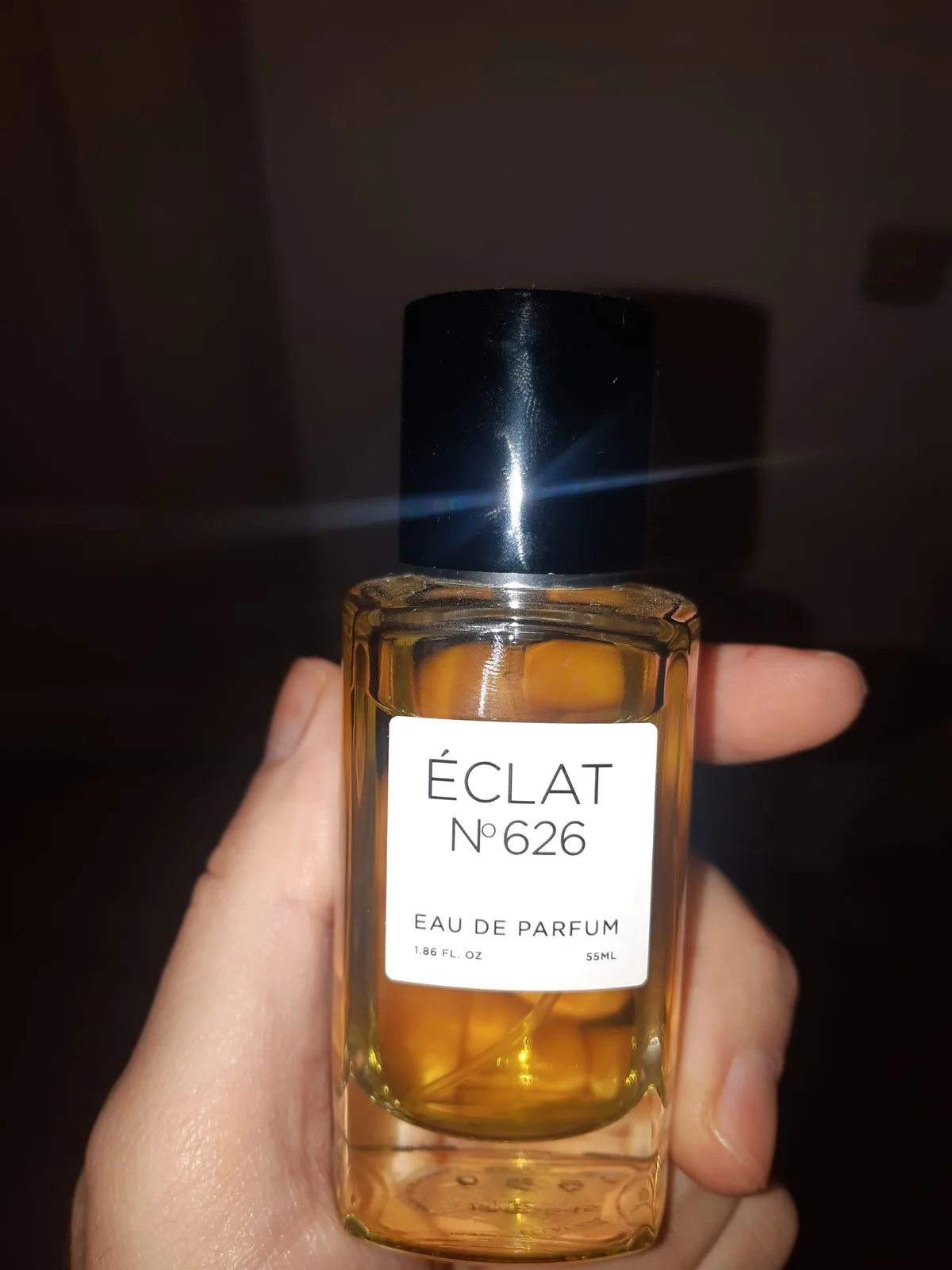 ÉCLAT Spicy Blackcurrant – spicy men's perfume