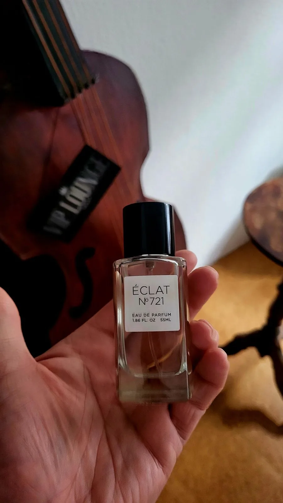 ÉCLAT Woody Cinnamon – spicy men's perfume